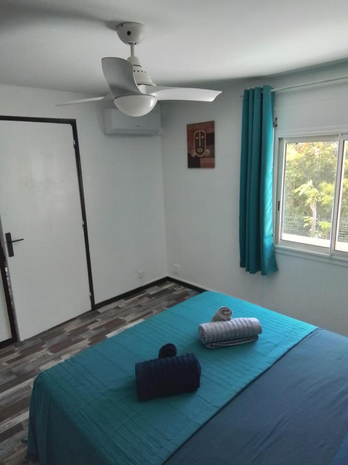 Apartamento Ti Piment La Possession Exterior foto