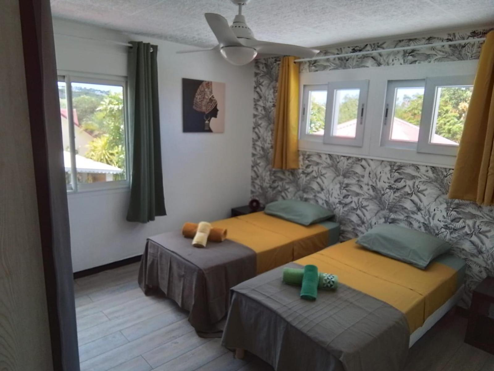 Apartamento Ti Piment La Possession Exterior foto