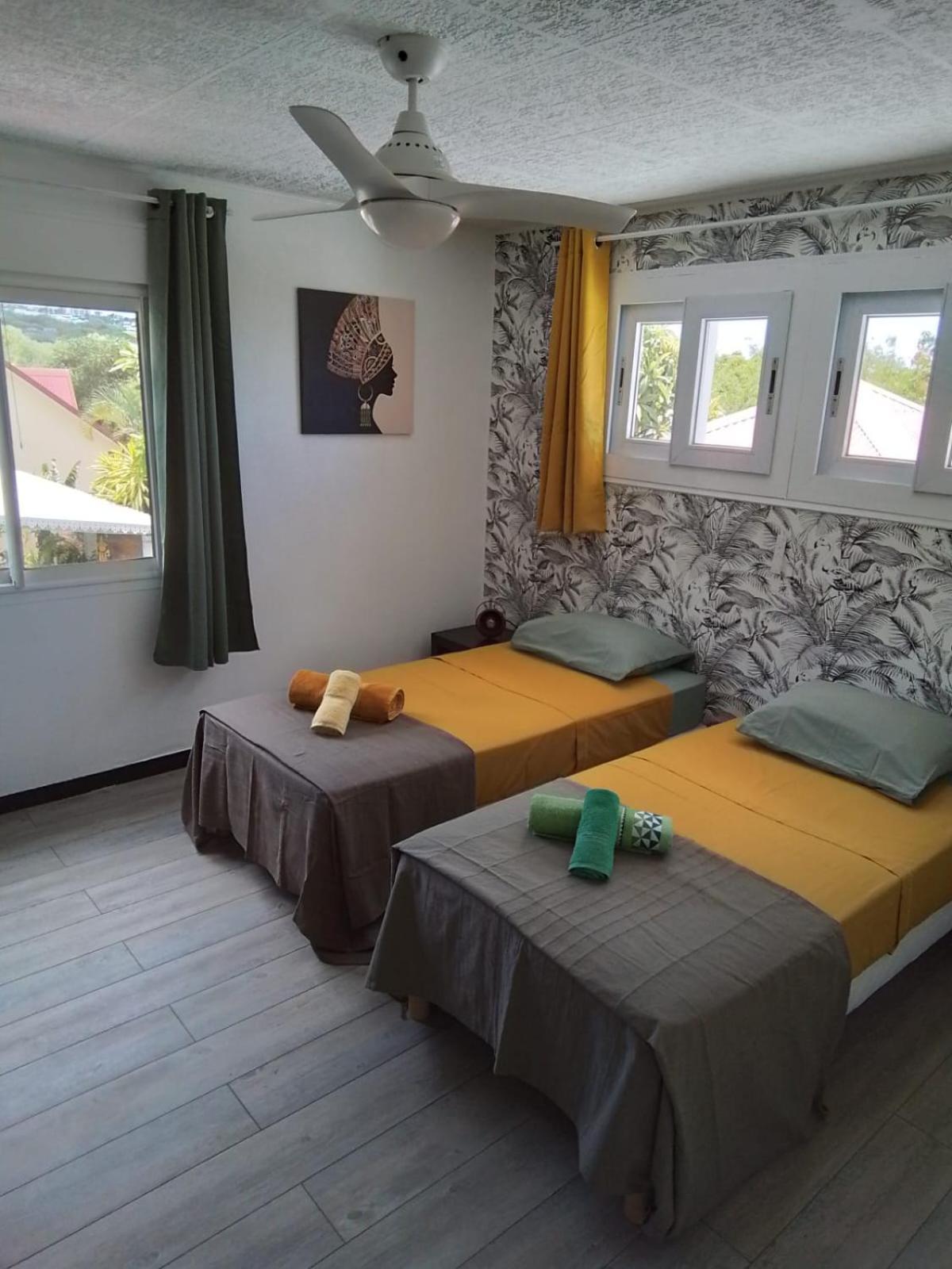 Apartamento Ti Piment La Possession Exterior foto